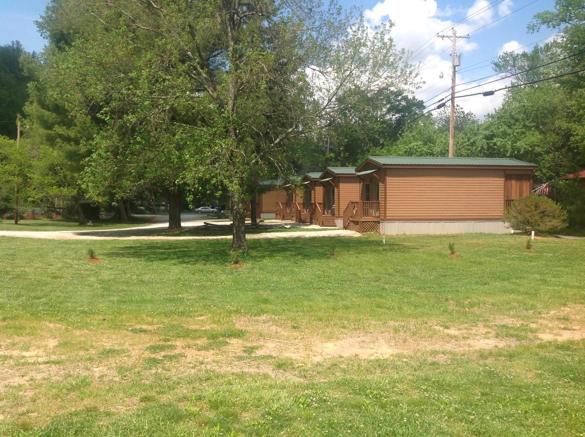 Qualla Cabins And Motel Cherokee Near Casino Whittier Exterior foto
